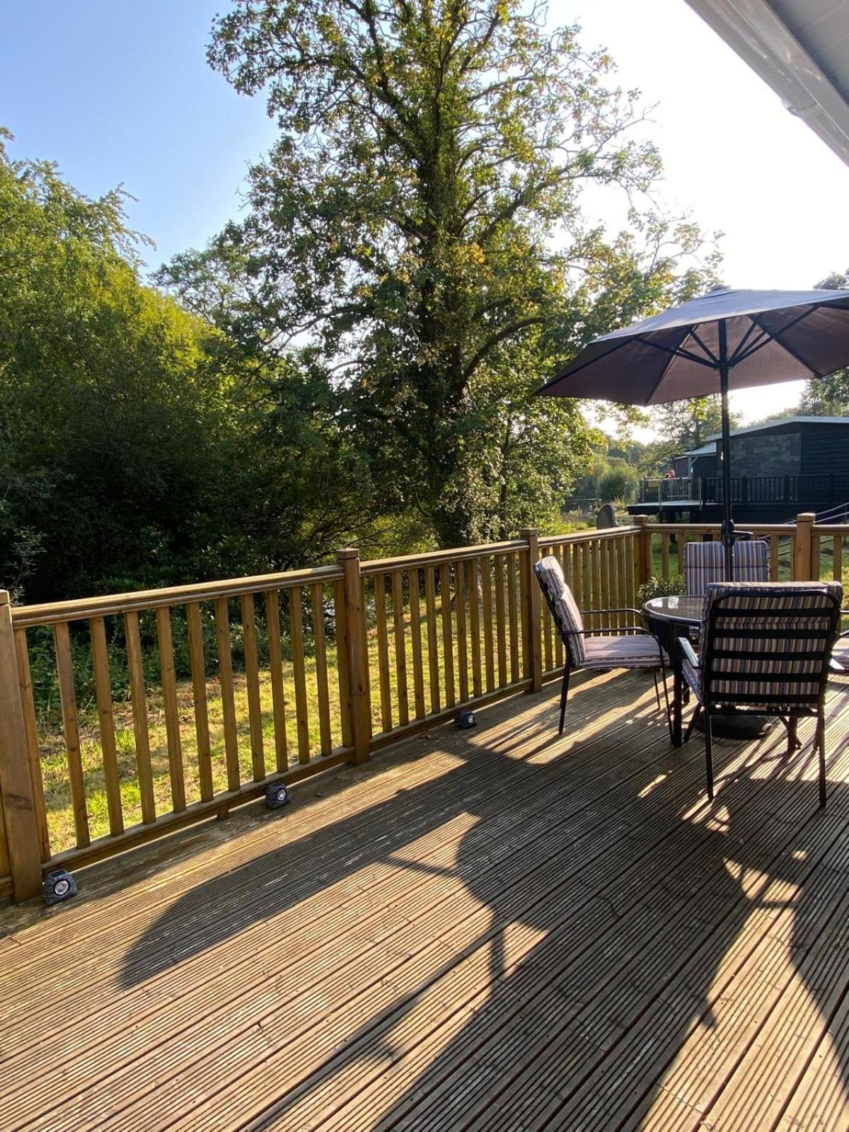 Chalet 64, Lakeside, Glan Gwna Holiday Park كارنارفون المظهر الخارجي الصورة